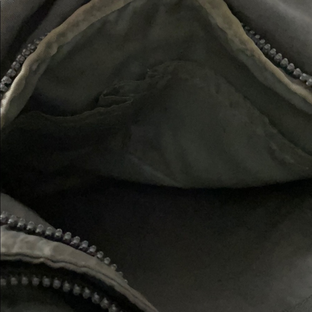 Kipling Crossbody - Picture 4 of 8